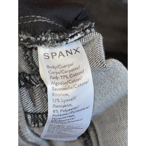SPANX Charchoa High risel Distressed Frayed Hem Skinny Women's Jeans Size M - Picture 11 of 11